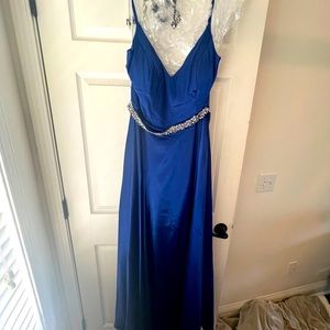 New w/tags royal blue A-line Spaghetti strap XXL Fits like XL Floor length